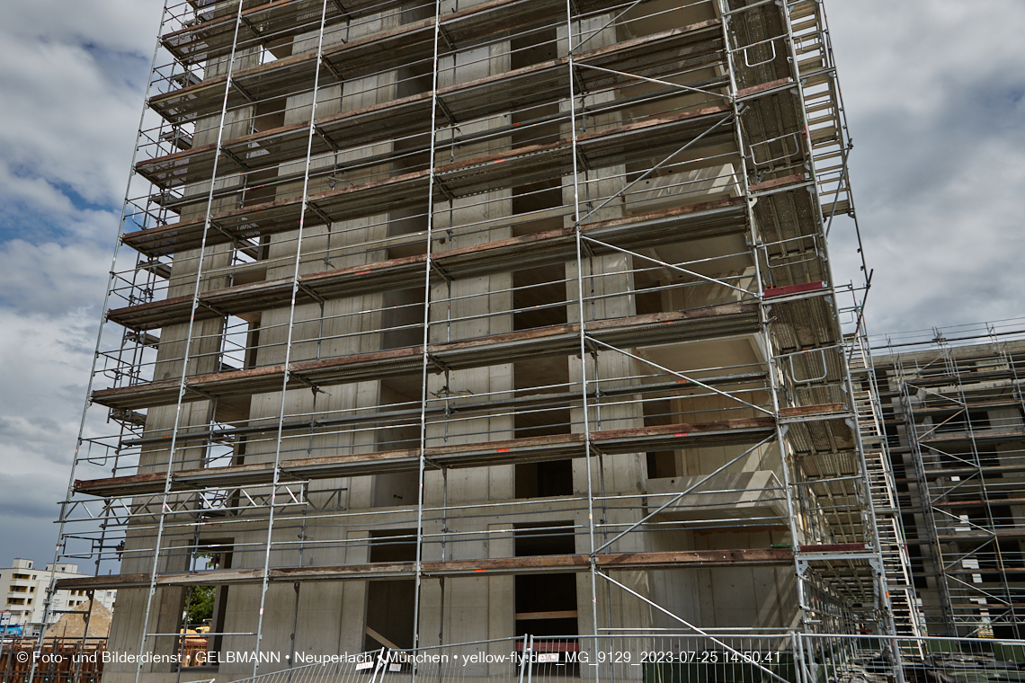 25.07.2023 - Rundgang im Alexisquartier in Neuperlach